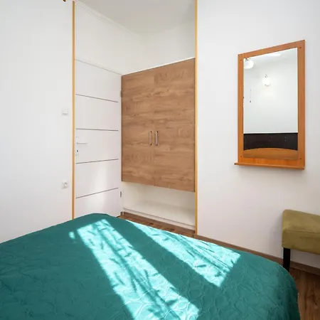 Apartment Apartments By The Sea Veli Rat, Dugi Otok - 438