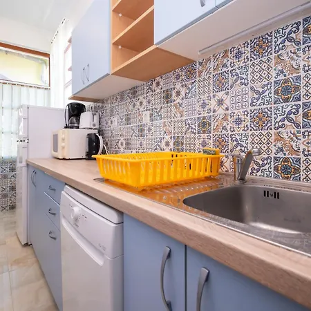 Apartments By The Sea Veli Rat, Dugi Otok - 438 * Veli Rat