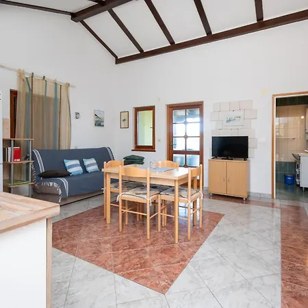 Apartments By The Sea Veli Rat, Dugi Otok - 438 Veli Rat