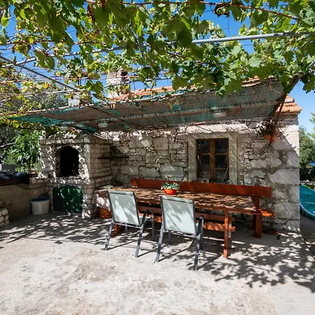 Apartments By The Sea Veli Rat, Dugi Otok - 438 Apartment